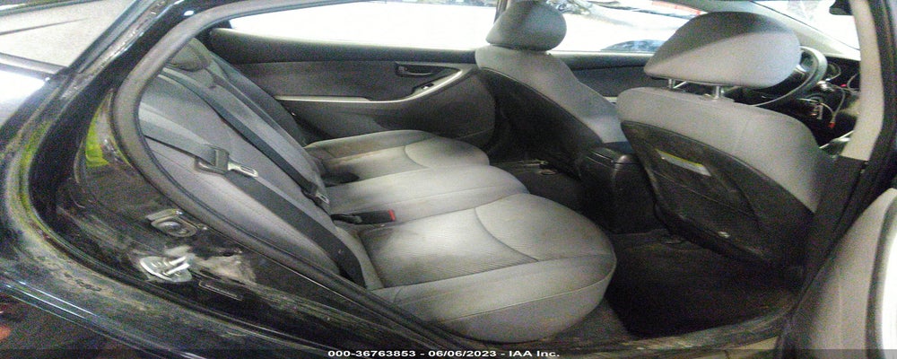 5NPDH4AEXDH393929 2013 HYUNDAI ELANTRA photo no. 8