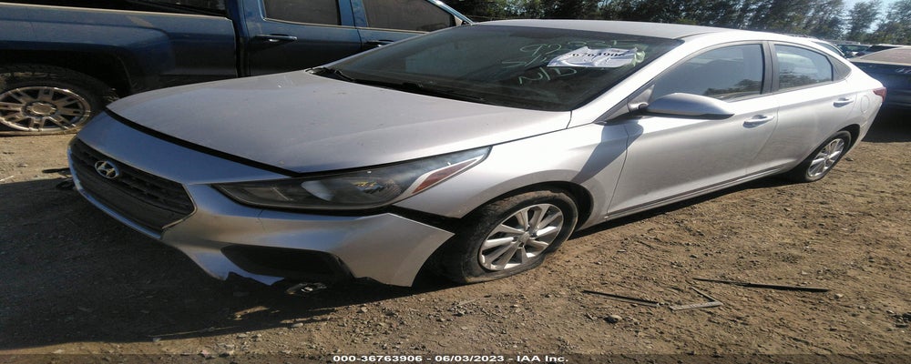 3KPC24A35JE026979 2018 HYUNDAI ACCENT photo no. 2