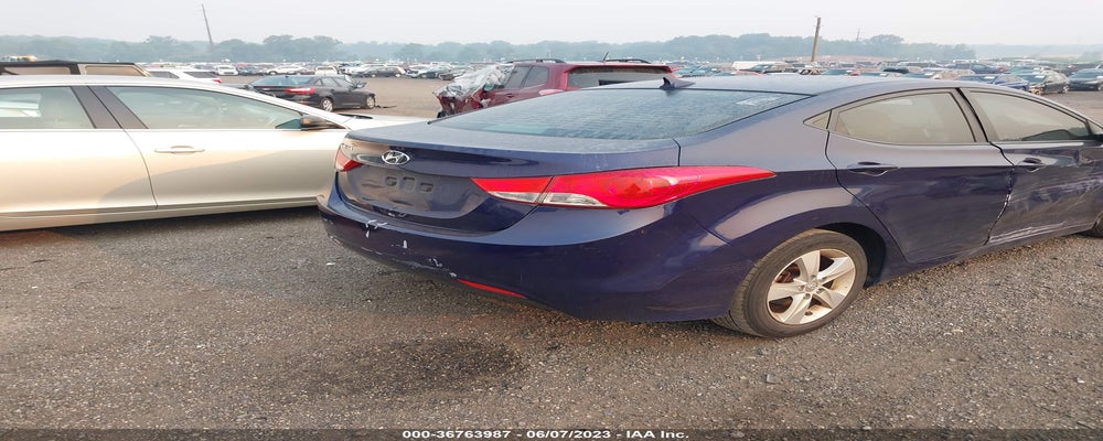 5NPDH4AE0DH390103 2013 HYUNDAI ELANTRA photo no. 4