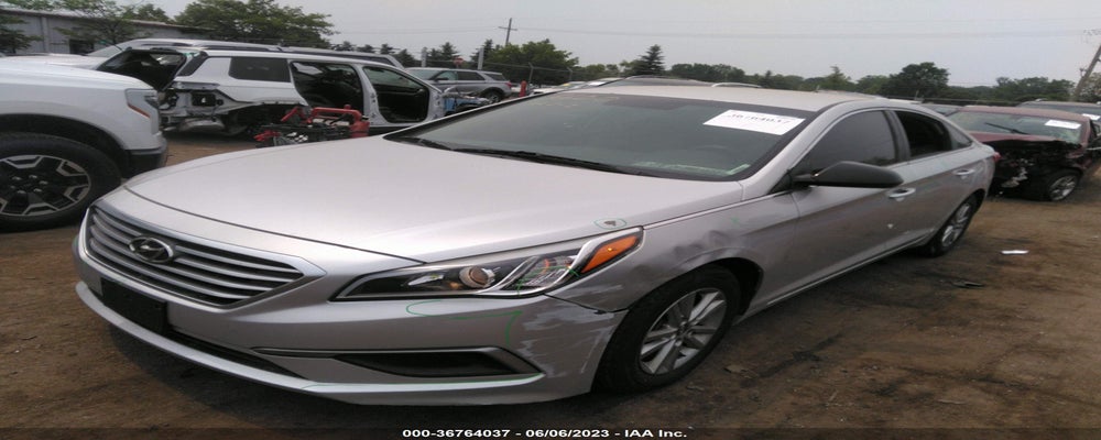 5NPE24AFXHH456600 2017 HYUNDAI SONATA photo no. 2