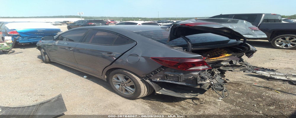 5NPD84LF0KH409218 2019 HYUNDAI ELANTRA photo no. 3