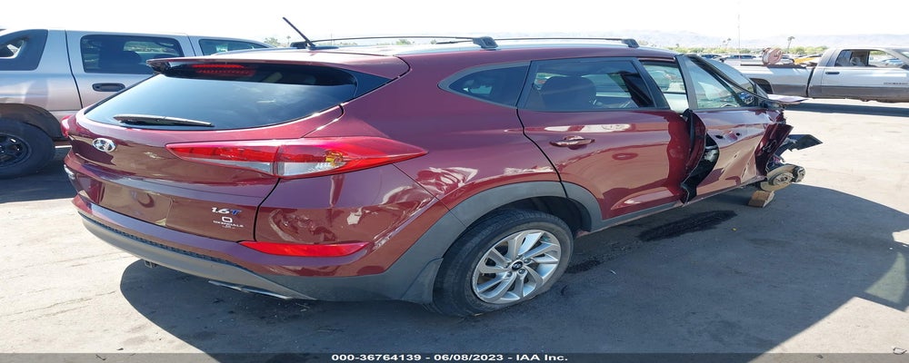 KM8J33A25GU108819 2016 HYUNDAI TUCSON photo no. 4