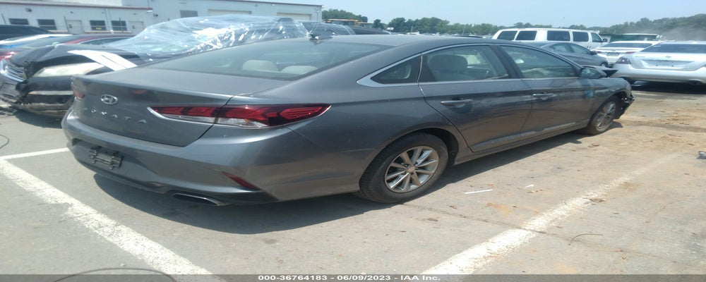 5NPE24AF0JH705766 2018 HYUNDAI SONATA photo no. 4