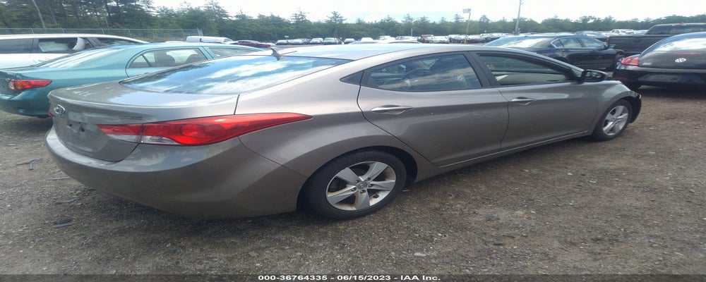 5NPDH4AE2DH316603 2013 HYUNDAI ELANTRA photo no. 4