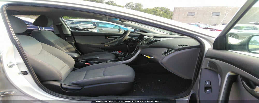 5NPDH4AE2FH647409 2015 HYUNDAI ELANTRA photo no. 5