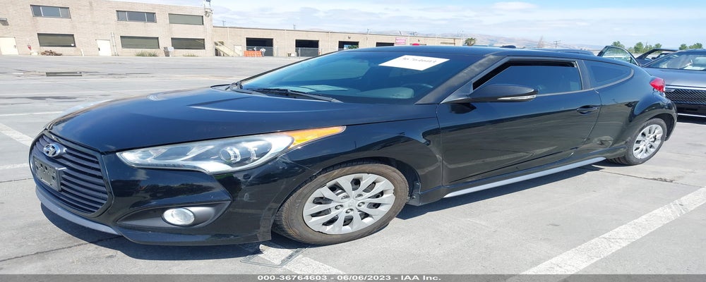 KMHTC6AE5DU101742 2013 HYUNDAI VELOSTER photo no. 2