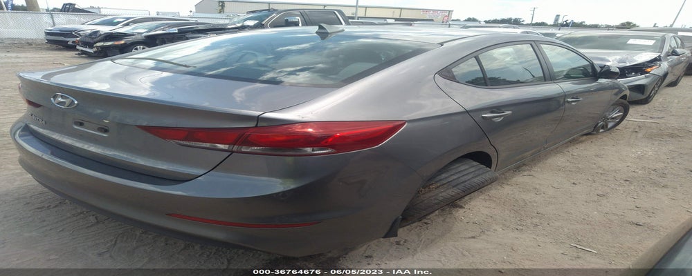 5NPD84LF9JH359840 2018 HYUNDAI ELANTRA photo no. 4