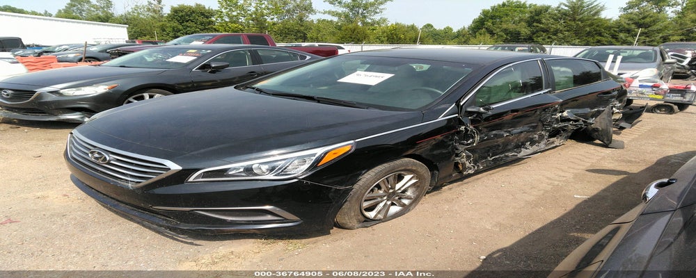 5NPE24AF7HH547419 2017 HYUNDAI SONATA photo no. 2