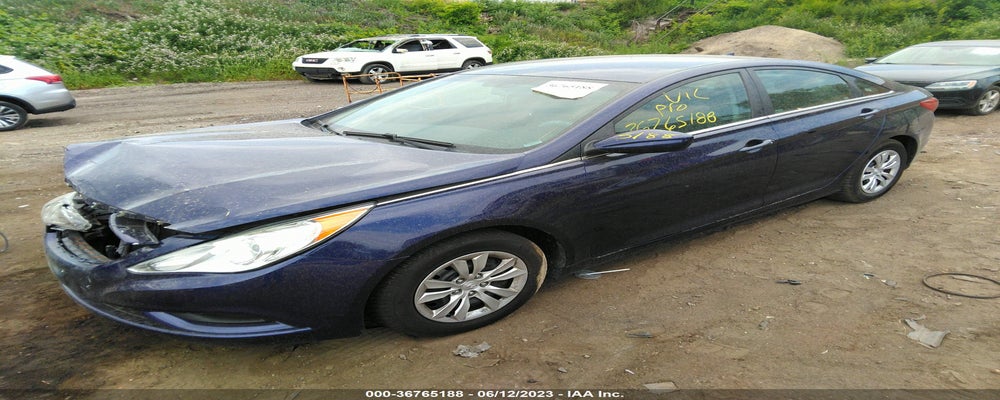 5NPEB4AC3DH541813 2013 HYUNDAI SONATA photo no. 2
