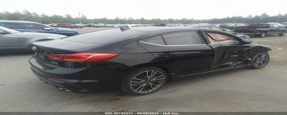 KMHD04LB2JU538999 2018 HYUNDAI ELANTRA photo no. 4