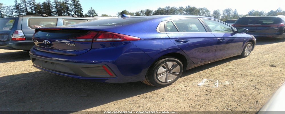 KMHC65LC8LU235446 2020 HYUNDAI IONIQ HYBRID photo no. 4