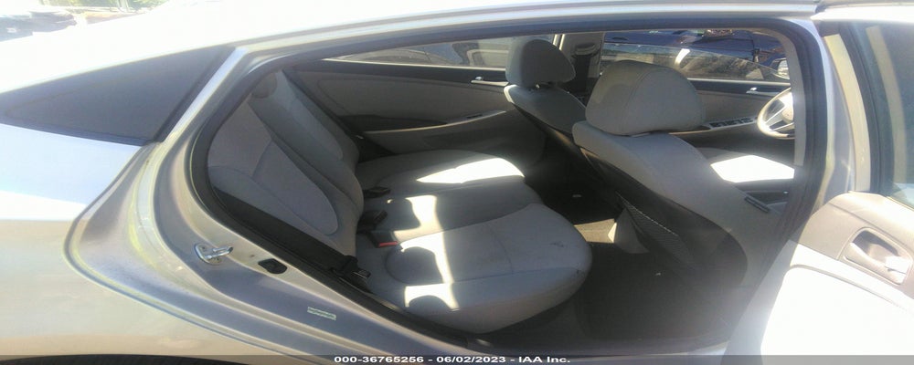 KMHCT4AE2DU577211 2013 HYUNDAI ACCENT photo no. 8