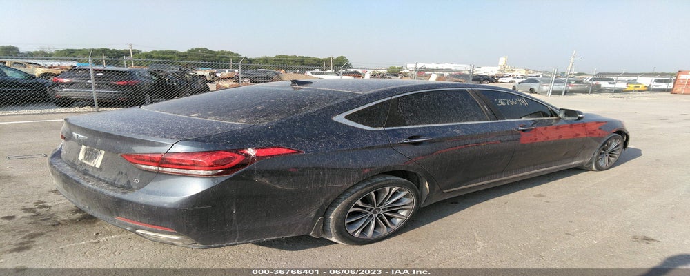 KMHGN4JE9FU040270 2015 HYUNDAI GENESIS photo no. 4