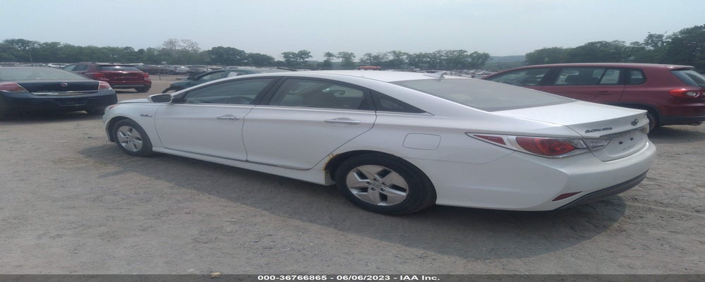 KMHEC4A41BA017209 2011 HYUNDAI SONATA photo no. 3