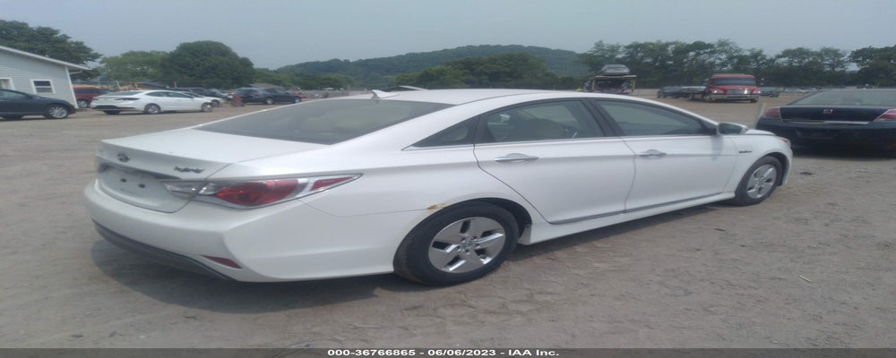 KMHEC4A41BA017209 2011 HYUNDAI SONATA photo no. 4