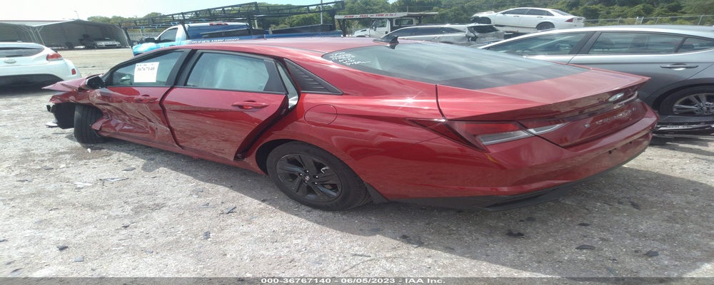 KMHLM4AG8PU435366 2023 HYUNDAI ELANTRA photo no. 3