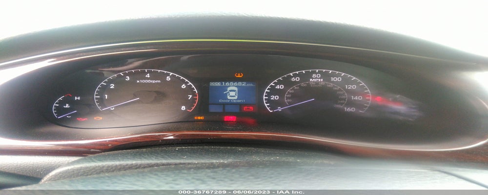 KMHGC4DD3CU183235 2012 HYUNDAI GENESIS photo no. 7