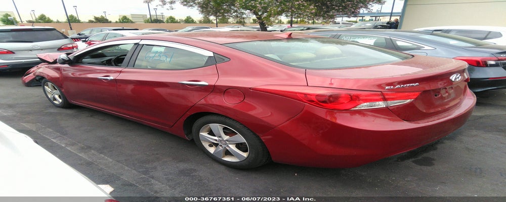 5NPDH4AE7DH365523 2013 HYUNDAI ELANTRA photo no. 3