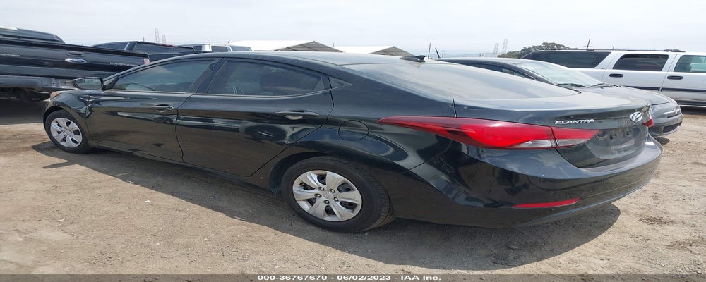5NPDH4AE2GH699754 2016 HYUNDAI ELANTRA photo no. 3