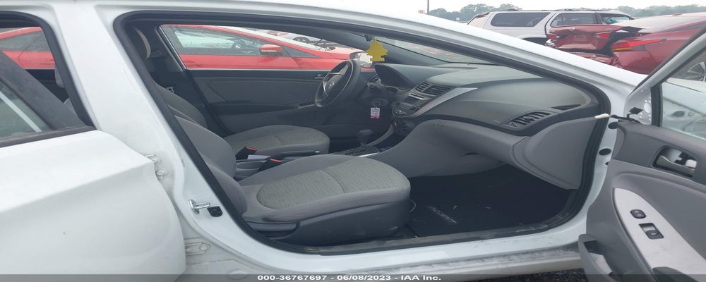 KMHCT5AE5GU261926 2016 HYUNDAI ACCENT photo no. 5