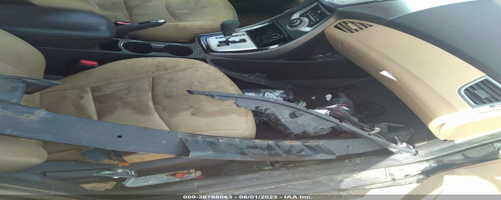 5NPDH4AE6CH074851 2012 HYUNDAI ELANTRA photo no. 5