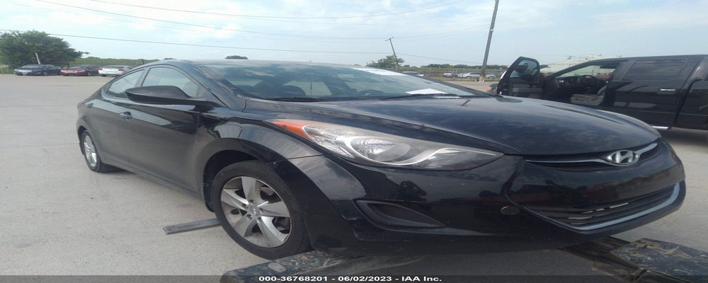 5NPDH4AE3DH371867 2013 HYUNDAI ELANTRA photo no. 10