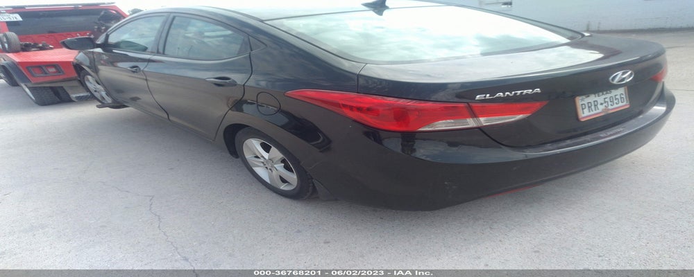 5NPDH4AE3DH371867 2013 HYUNDAI ELANTRA photo no. 3