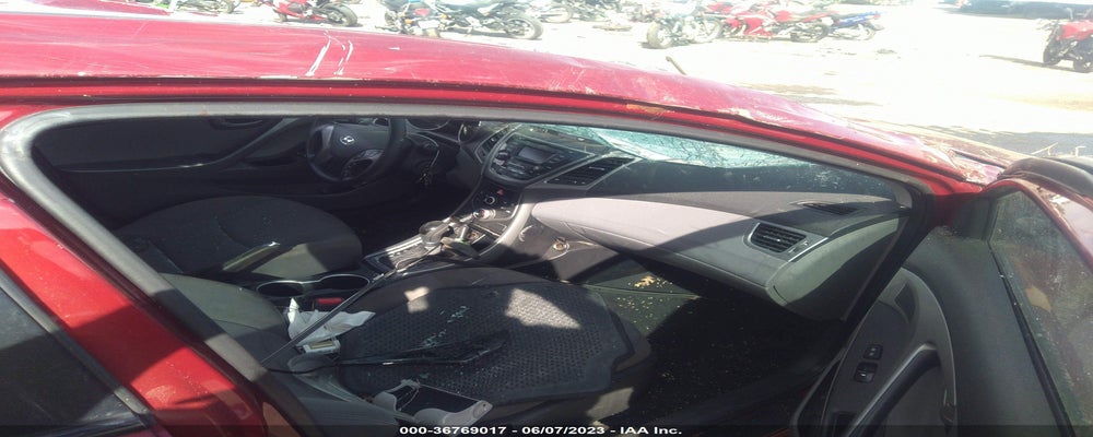5NPDH4AE7EH535672 2014 HYUNDAI ELANTRA photo no. 5
