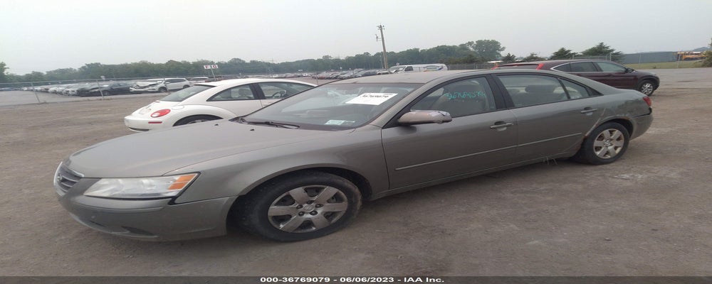 5NPET4AC2AH608989 2010 HYUNDAI SONATA photo no. 2