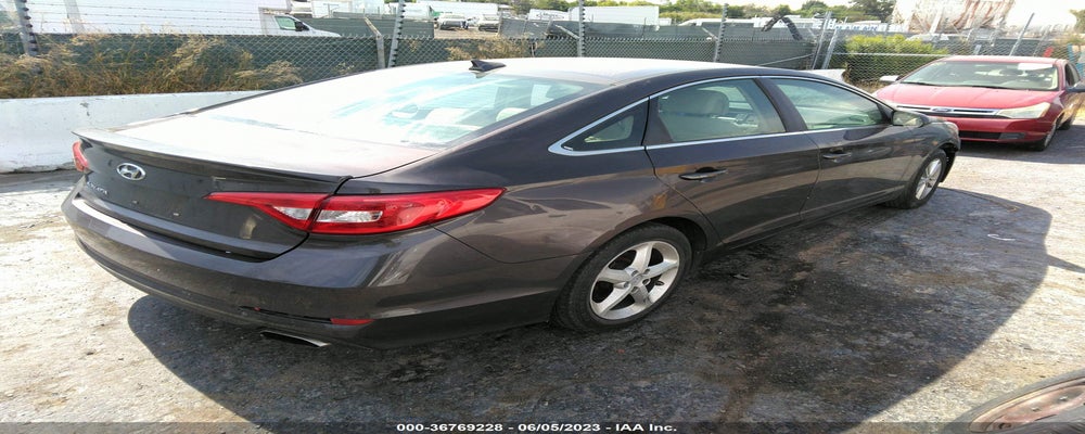 5NPE24AF7HH545220 2017 HYUNDAI SONATA photo no. 4