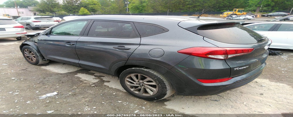 KM8J3CA40GU100791 2016 HYUNDAI TUCSON photo no. 3