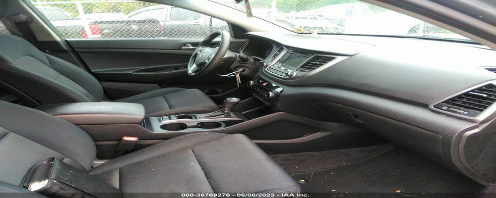KM8J3CA40GU100791 2016 HYUNDAI TUCSON photo no. 5