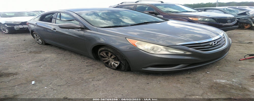 5NPEB4ACXBH257348 2011 HYUNDAI SONATA photo no. 1
