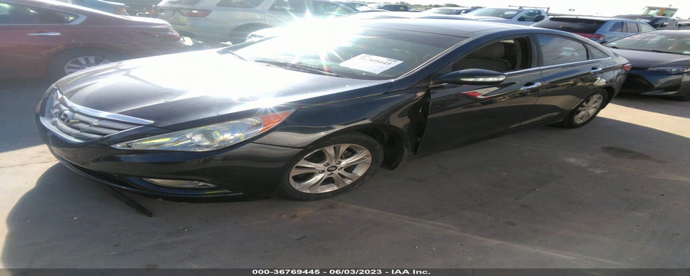 5NPEC4AC7DH615473 2013 HYUNDAI SONATA photo no. 2