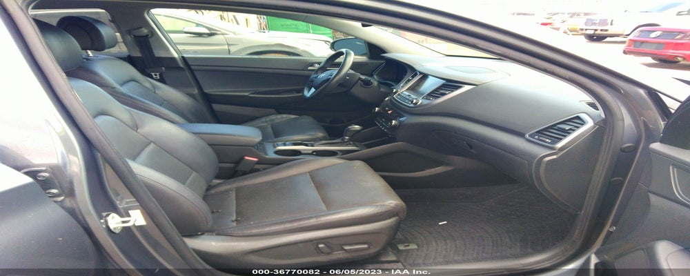 KM8J33A24GU165822 2016 HYUNDAI TUCSON photo no. 5