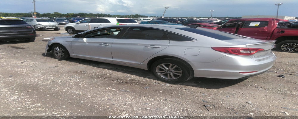 5NPE24AF0HH492618 2017 HYUNDAI SONATA photo no. 3