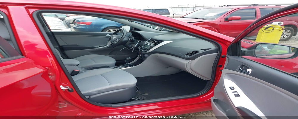 KMHCU5AEXDU119001 2013 HYUNDAI ACCENT photo no. 5