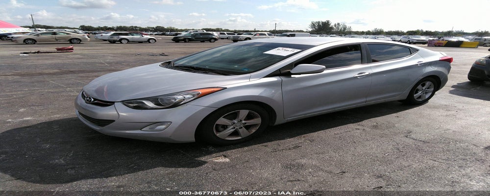 5NPDH4AEXDH348974 2013 HYUNDAI ELANTRA photo no. 2