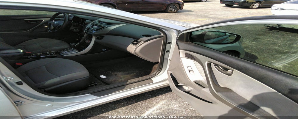 5NPDH4AEXDH348974 2013 HYUNDAI ELANTRA photo no. 5