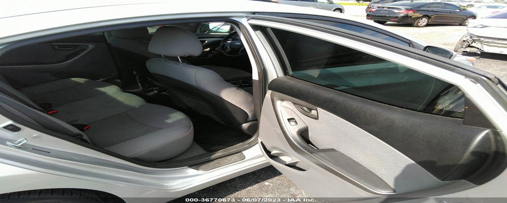 5NPDH4AEXDH348974 2013 HYUNDAI ELANTRA photo no. 8