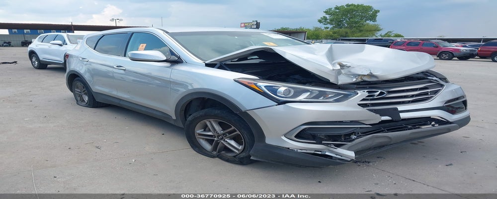5XYZTDLBXHG438372 2017 HYUNDAI SANTA FE SPORT photo no. 2