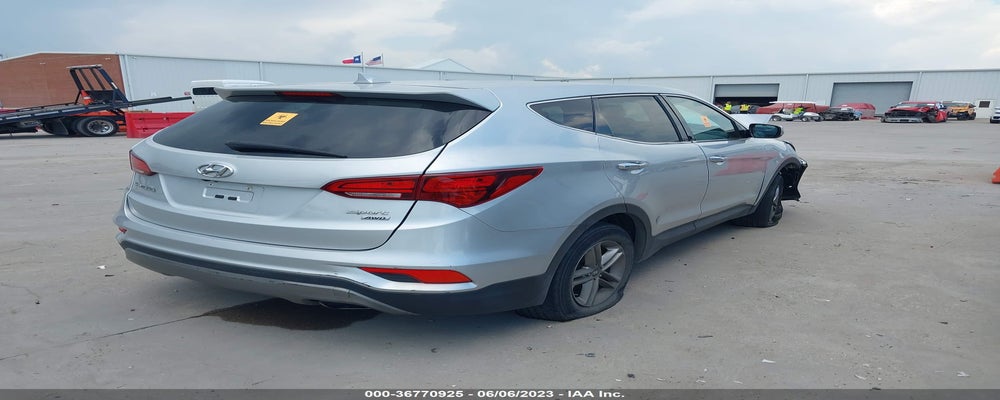 5XYZTDLBXHG438372 2017 HYUNDAI SANTA FE SPORT photo no. 4
