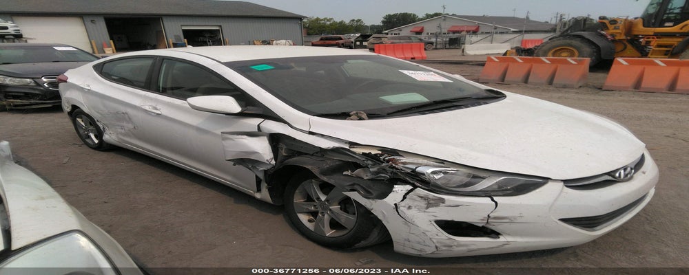 5NPDH4AE9DH353020 2013 HYUNDAI ELANTRA photo no. 2