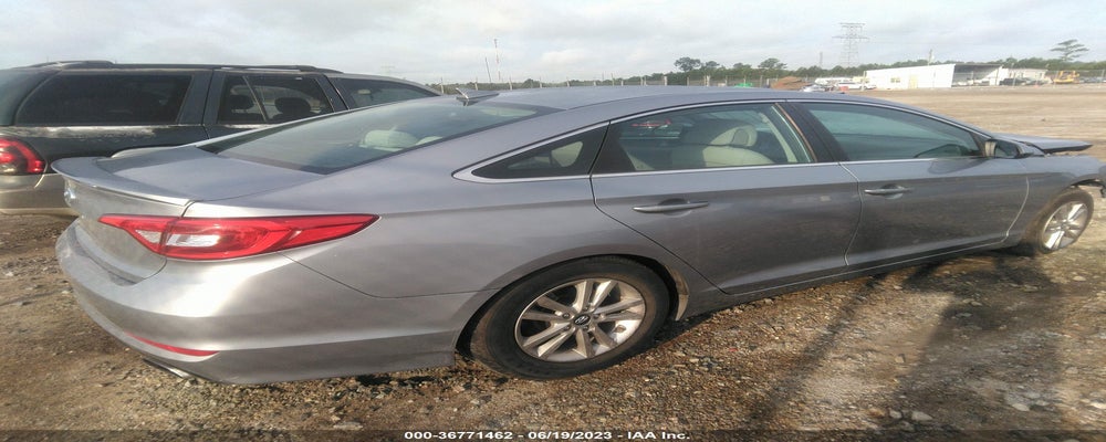 5NPE24AF7HH543287 2017 HYUNDAI SONATA photo no. 4
