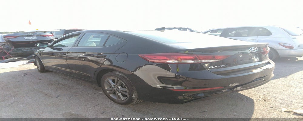 5NPD84LF3JH284777 2018 HYUNDAI ELANTRA photo no. 3