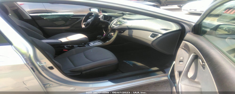 5NPDH4AE6DH184753 2013 HYUNDAI ELANTRA photo no. 5