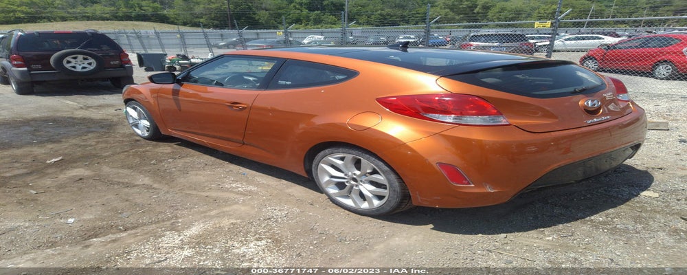 KMHTC6AD9CU076950 2012 HYUNDAI VELOSTER photo no. 3