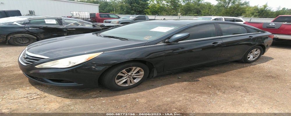 5NPEB4AC1DH666597 2013 HYUNDAI SONATA photo no. 2