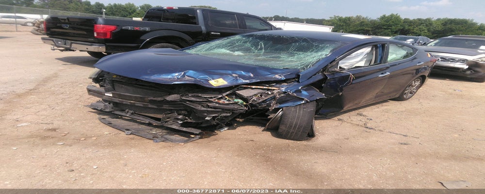 5NPDH4AE6GH715616 2016 HYUNDAI ELANTRA photo no. 2