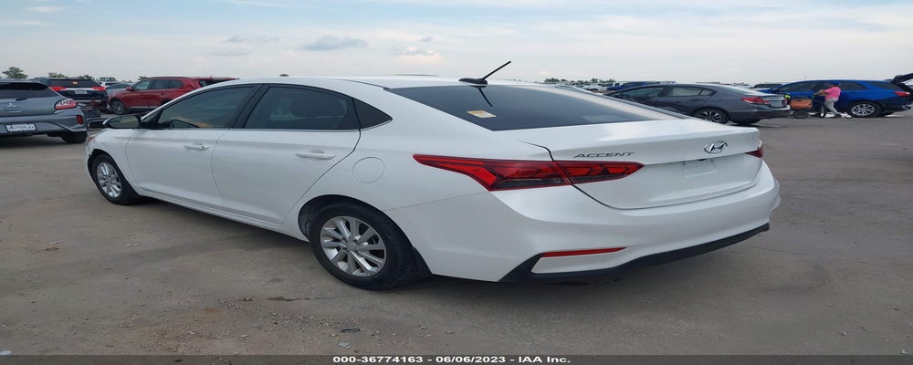 3KPC24A68LE111828 2020 HYUNDAI ACCENT photo no. 3